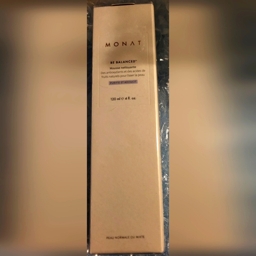 MONAT Be Balanced Foamy Cleanser